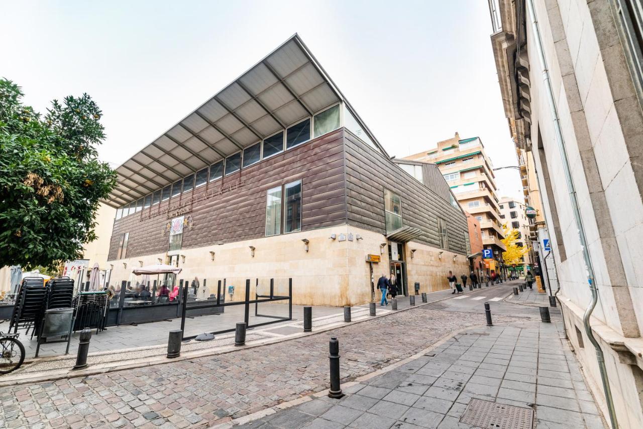 Piso Junto A Mercado De San Agustin Y Catedral En Granada Kültér fotó
